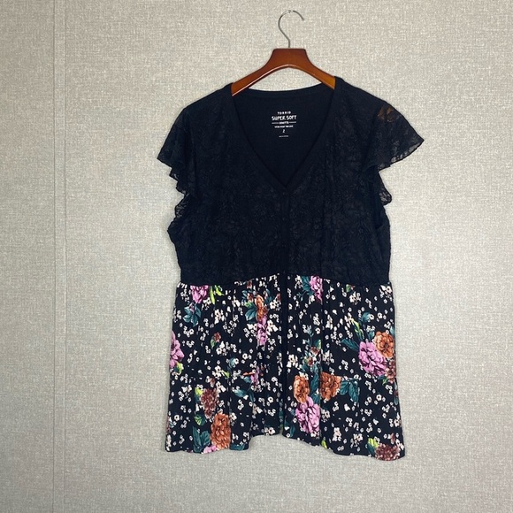 Torrid Super Soft Cap Sleeve Pop over Top - Picture 1 of 7